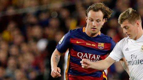 Rakitic: "A Alcácer hay que dejarle en paz"