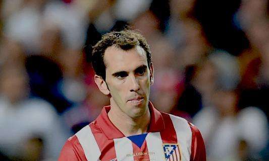 Godín habla sobre Theo: "Yo no me iría al Madrid, pero él es un niño"