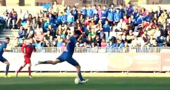 GOL DEL FUENLABRADA - Portilla marca tras gran acción de Quero