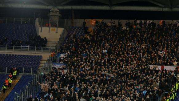AS: 9.400 hinchas ingleses invaden Madrid