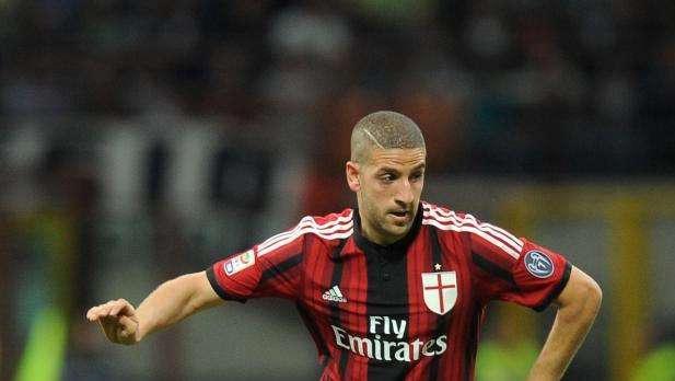 Taarabt: "Rui Vitória me dijo que éste era su equipo y que no me quería"