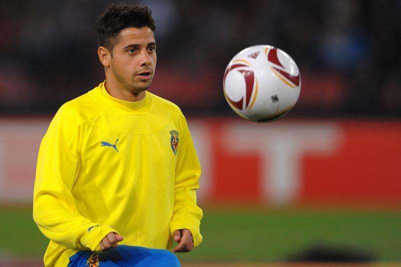 Cicinho: "En el grupo de los capitanes del Madrid solo entraban los que obedecían"