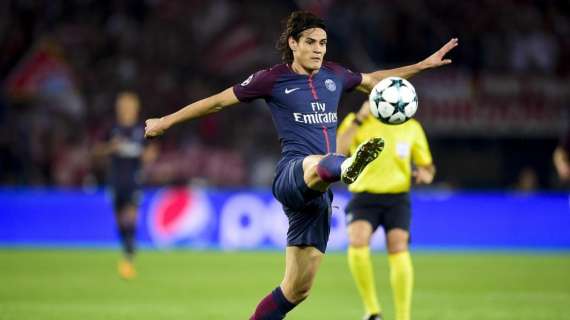 El PSG es un polvorín: Cavani se harta y buscará una salida en verano