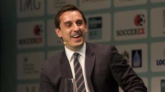 Gary Neville: "Si el Liverpool gana la Champions me iré al Amazonas donde no haya wifi. Cristiano..."