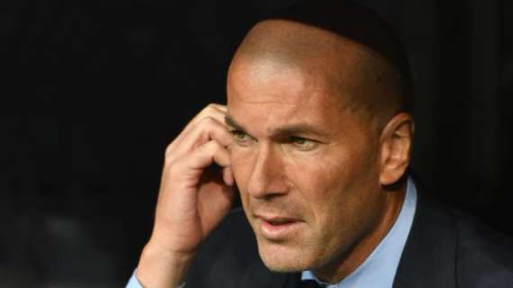 VÍDEO BD - Los periodistas aprietan a Zidane por el estado de Bale