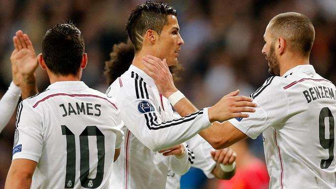 Benzema: "No pasa nada porque Cristiano no haya marcado, es el mejor del mundo"