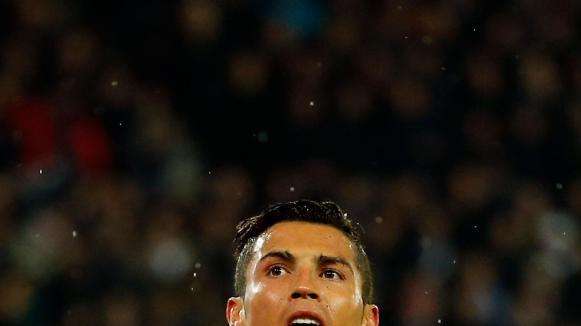 Jugones: Incidente de Cristiano y una aficionada en Valdebebas
