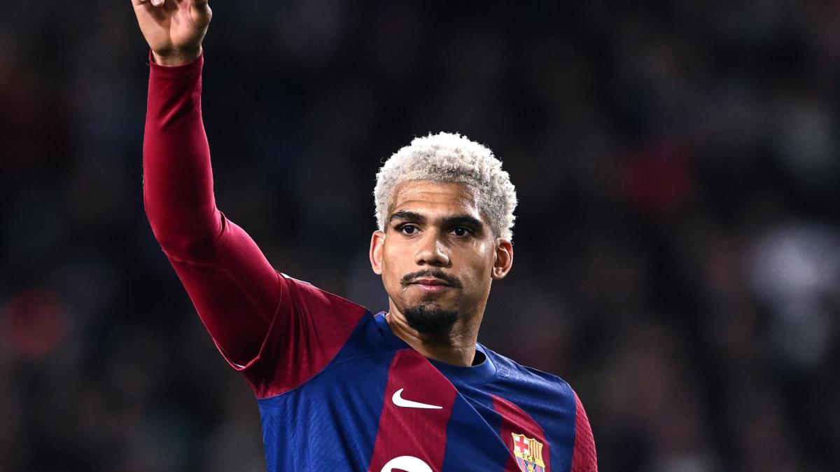 Barcelona 2-1 Girona: Araujo salva tres puntos en el 93