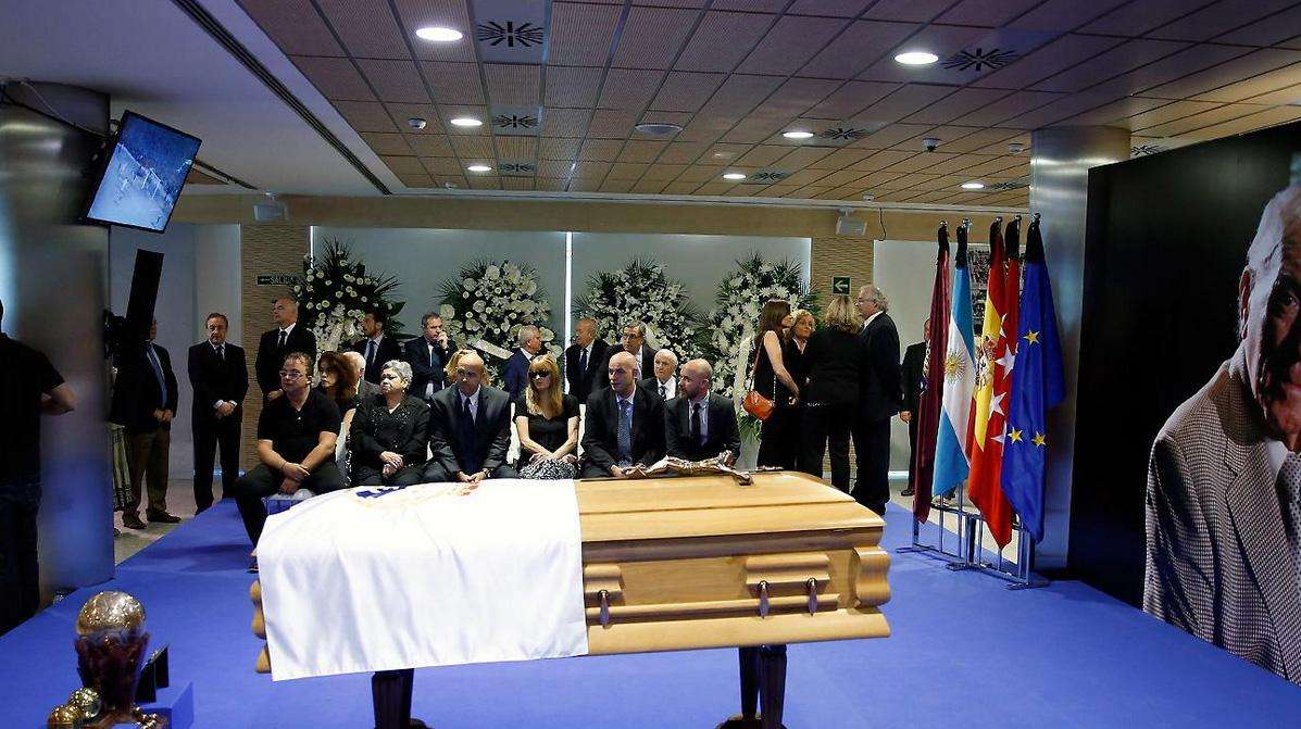 Esperanza Aguirre: "Di Stéfano ha llevado el nombre de Madrid por el mundo entero"