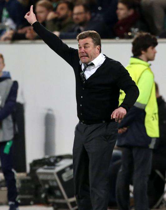 OFICIAL: Dieter Hecking, cesado como técnico del Wolfsburgo