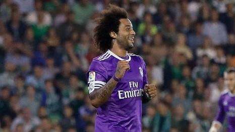 Marcelo vuelve con gol