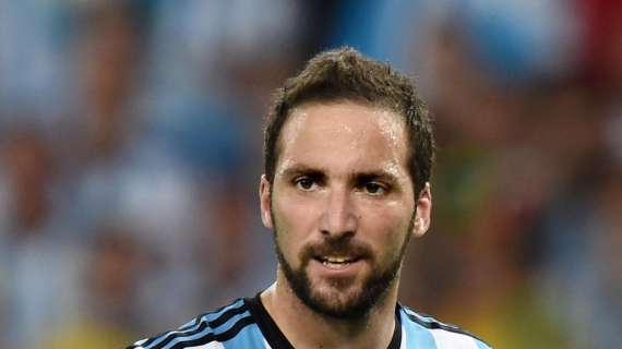 Higuaín: "No sé nada acerca del interés del Barcelona"