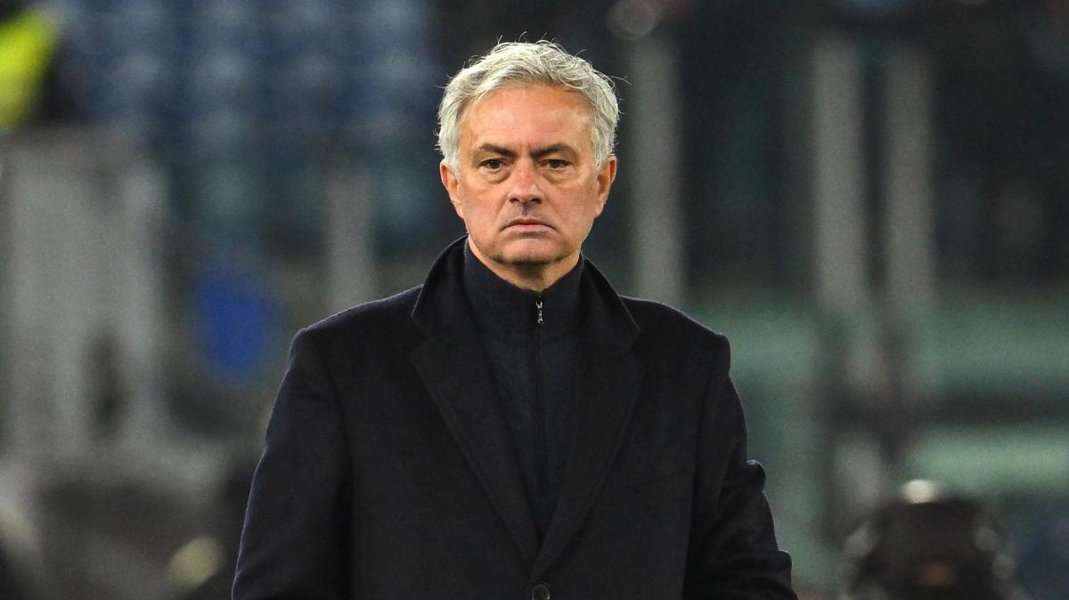 Confirman la lista de la compra de Mourinho: refuerzos en la defensa y en el medio