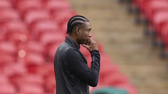 El dilema de Alaba: su salida del Real Madrid aún no está descartada