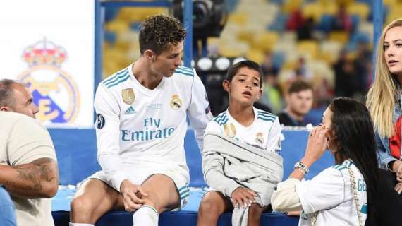 VÍDEO - Cristiano presume del golazo de su hijo, con pisada incluida, con la Juventus
