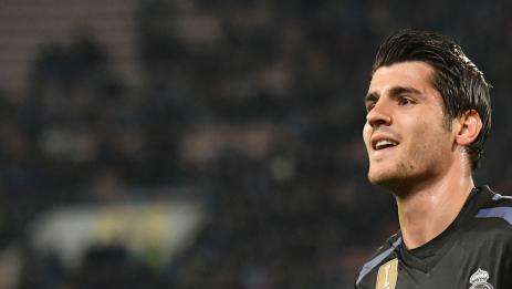 Drogba elogia el estreno de Morata: "Está marcando goles, está ganando partidos. Estoy contento por él y por el Chelsea"