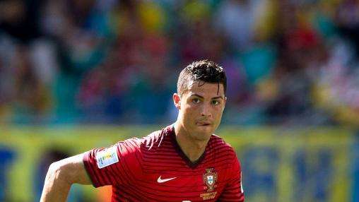 Cristiano sonríe con Portugal antes del Clásico
