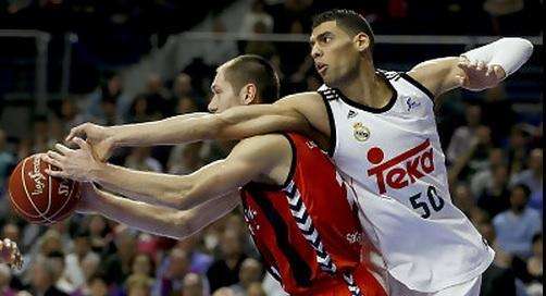 Mejri, objetivo de Cleveland Cavaliers