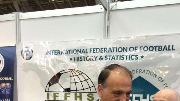 Tebas: "El Madrid ya ha ganado más de una Liga remontando"