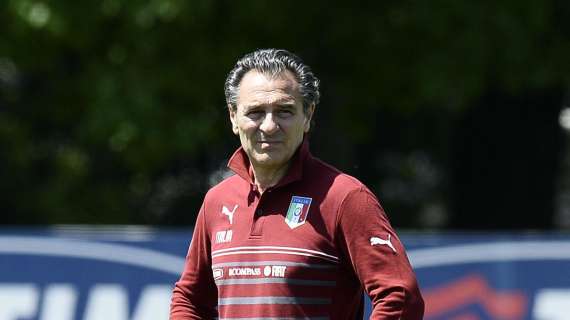 OFICIAL: Prandelli renueva con Italia hasta 2016