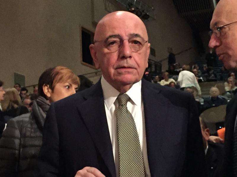 Galliani: "El objetivo del Milan es clasificarse para la Europa League"