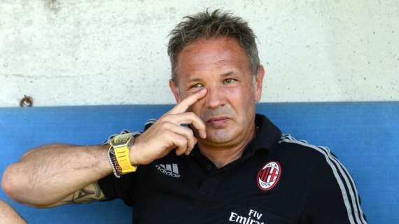 Mihajlovic: "Si llegase Ibrahimovic, ganaríamos el Scudetto"