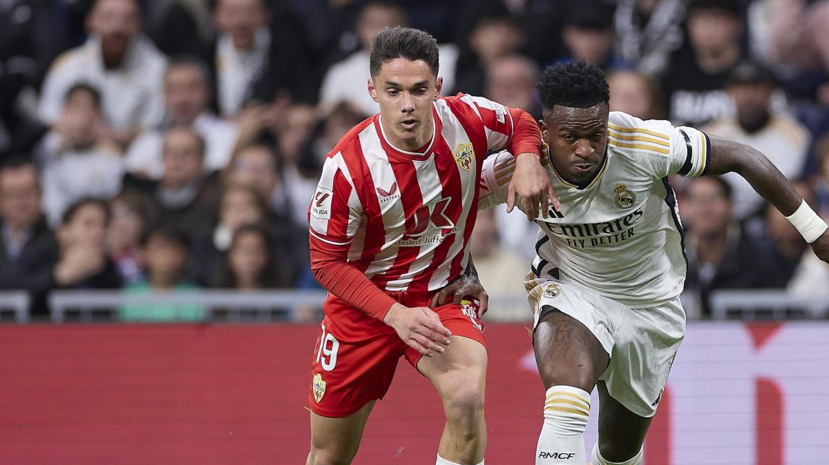Batalla entre Ajax y Benfica por Sergio Arribas: 50% para el Real Madrid
