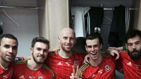 Gareth Bale lidera a Gales en un triunfo decisivo