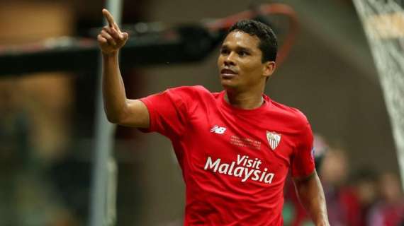 Mirror: Bacca y Rondón, alternativas del Liverpool a Benteke