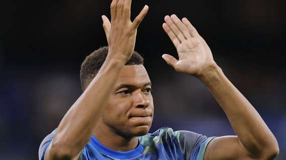 El VAR le roba la noche a Mbappé: dos golazos anulados por centímetros