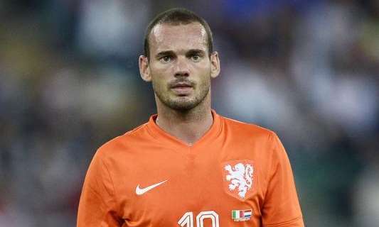 OFICIAL: Sneijder renueva con el Galatasaray