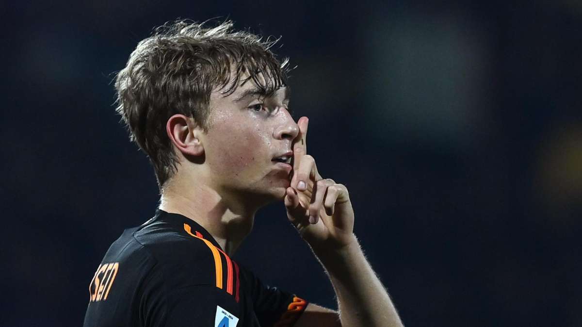 Todos pendientes del fichaje de Huijsen en el Real Madrid