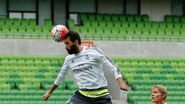 Arbeloa, el futbolista que no baja los brazos