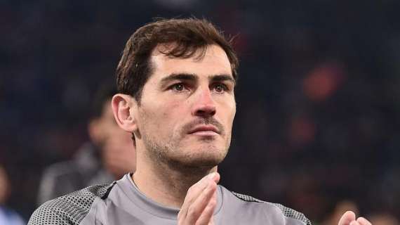 VÍDEO - La plantilla al completo del Oporto visita a Casillas, que evoluciona favorablemente