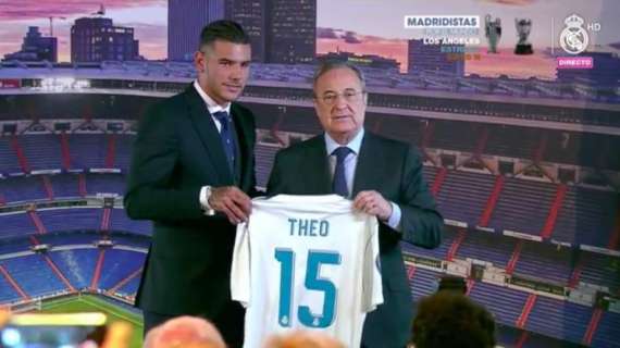FOTO - Theo se cita en el Bernabéu con los madridistas para el partido de mañana