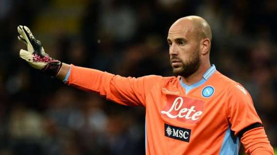 Corriere dello Sport: Reina puede regresar al Nápoles 