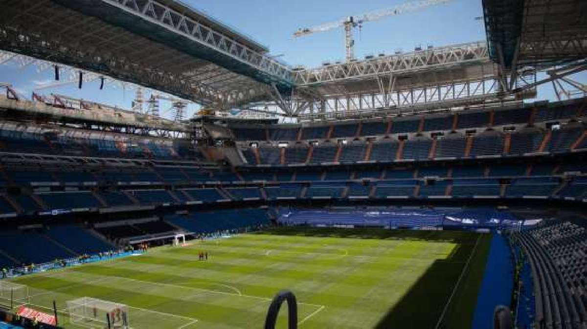 El nuevo Santiago Bernabéu se pone el verano de 2023 como fecha para su  apertura