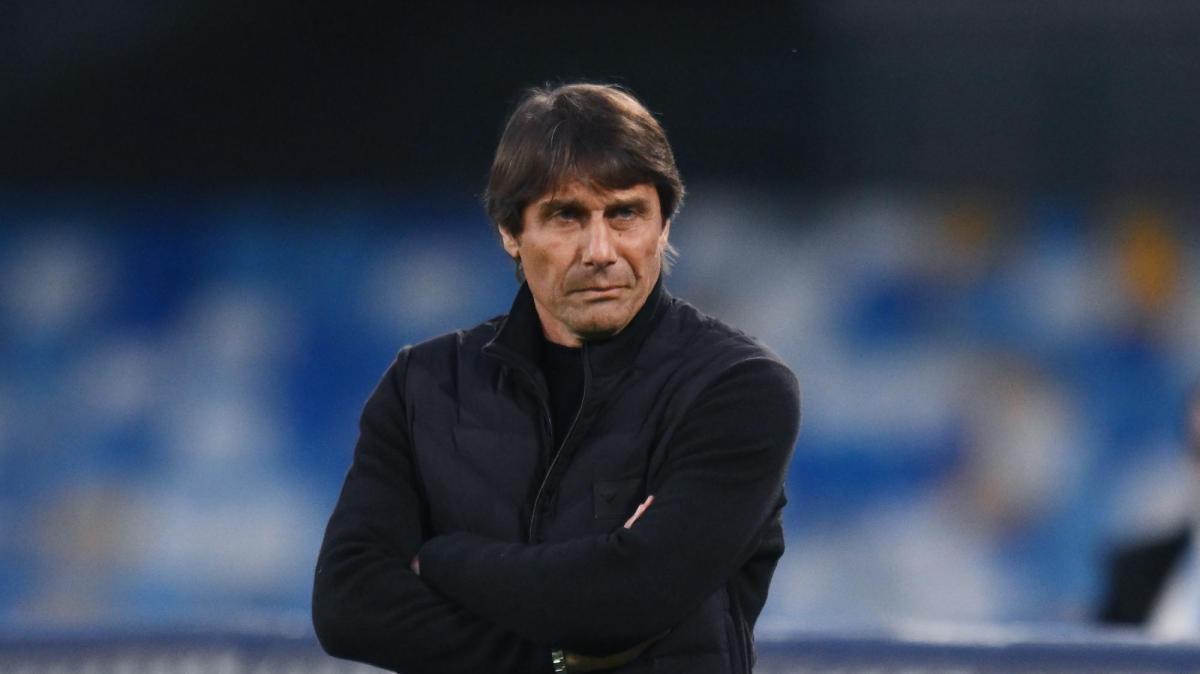 Chiariello: "Conte-Napoli, c'è un contratto. Dove va? E non ha alternative..."