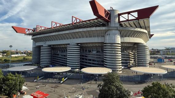 Il consiglio comunale di Milano approva la vendita di San Siro