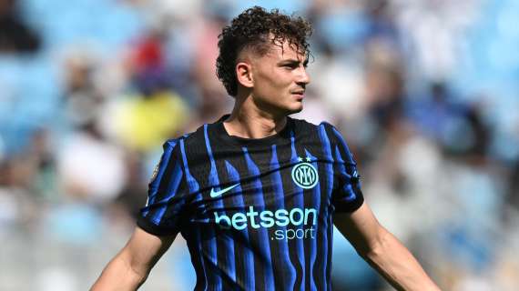Il Cagliari supera il Parma per Esposito, manca solo l'ufficialità