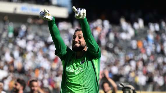 I compagni del PSG sostengono Donnarumma, cuori e tanta gratitudine