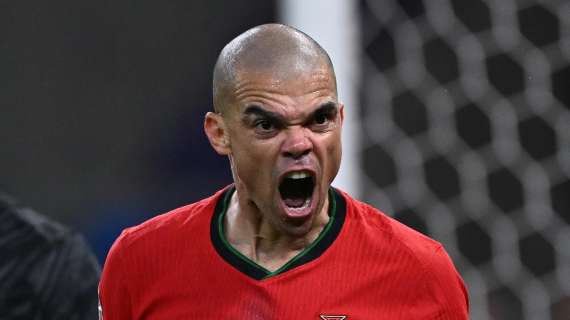 Pepe, l'ex difensore del Real dice addio al calcio a 41 anni