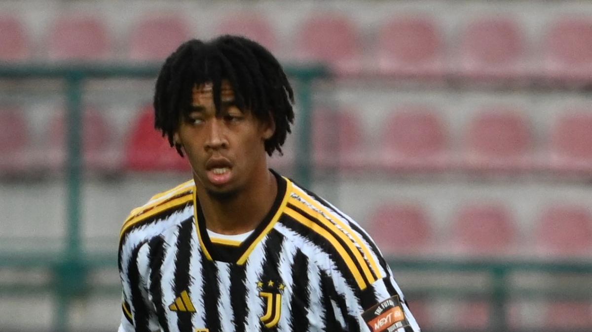 L'ex Juve Comenencia va ai Mondiali, qualificazione storica per Curacao
