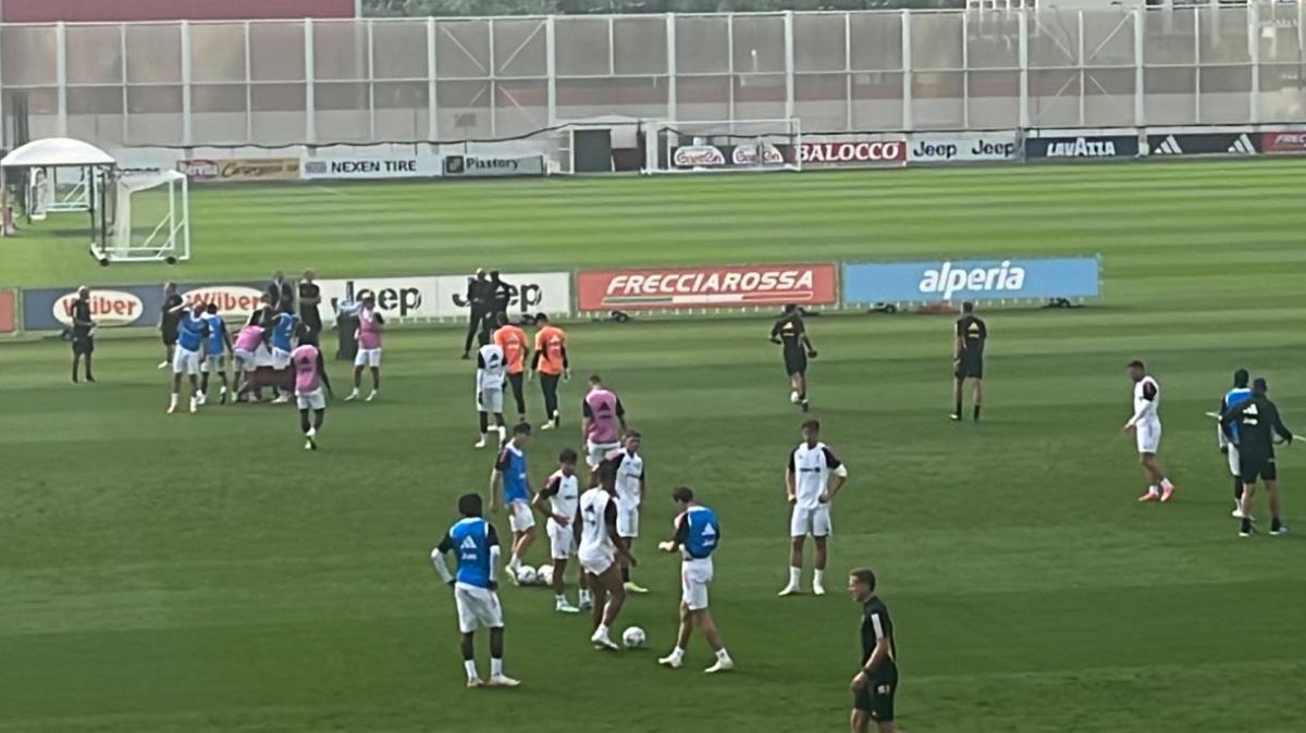 La Juve torna al lavoro alla Continassa, in gruppo anche alcuni ragazzi della Next Gen