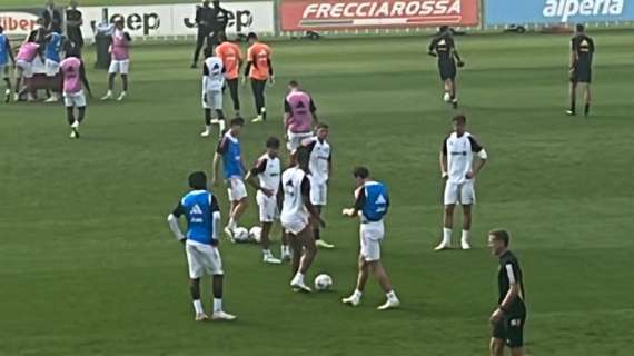 Dalla Continassa, sessione del primo maggio tra lavoro atletico e partitelle