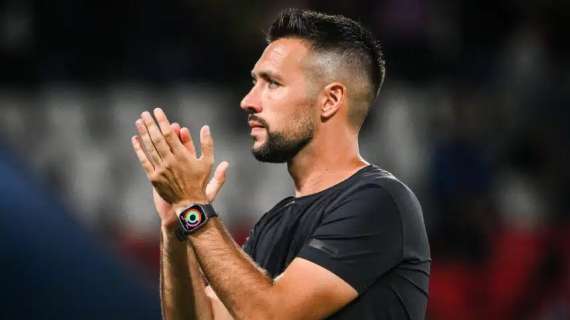 Farioli si dimette dall'Ajax dopo il clamoroso flop in Eredivisie