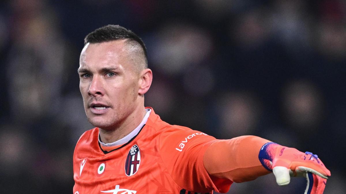 Il Bologna perde Skorupski, praticamente finita la stagione del portiere