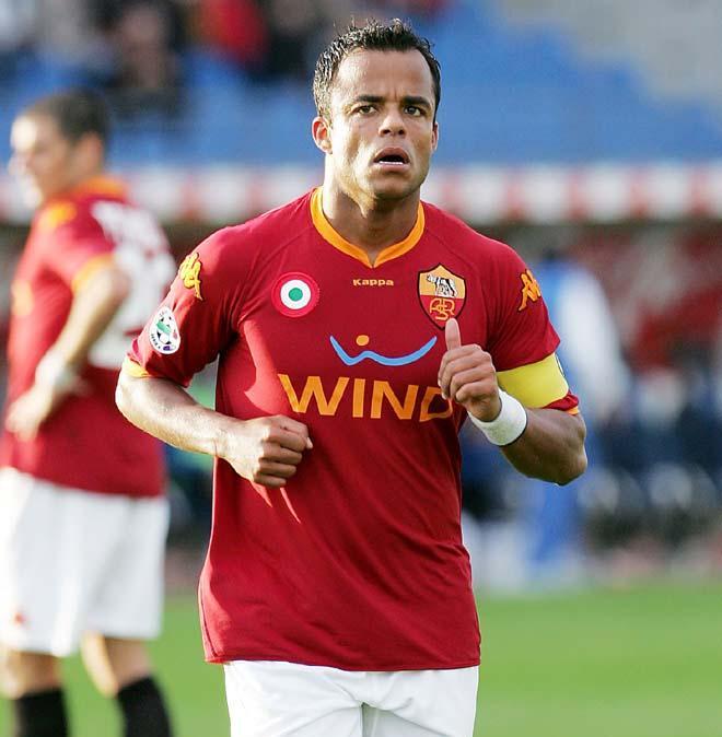 Amantino Mancini: "Nel 2004 Capello mi voleva alla Juve, ma la Roma..."