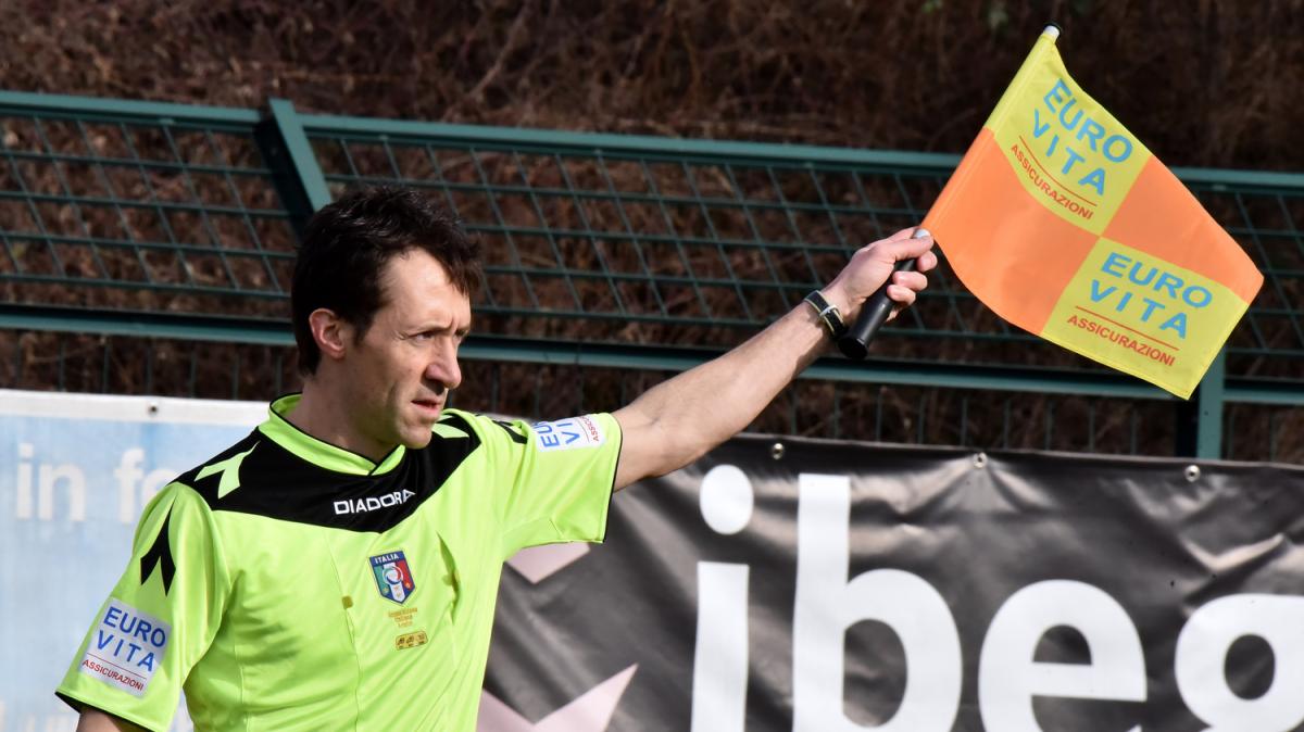 L'IFAB si riunisce a Londra, temi caldi il fuorigioco e le perdite di tempo