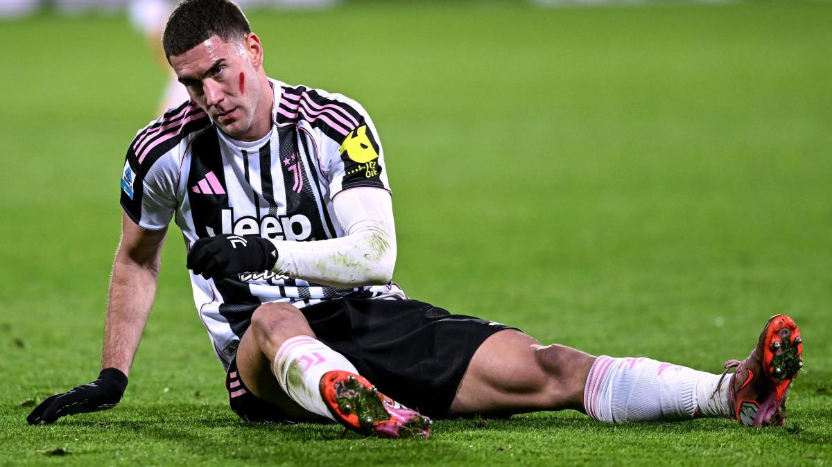 Vlahovic ha lasciato il J|Medical, si attende il responso degli esami | VIDEO